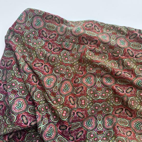 LuLaRoe’s Leggings Tall and curvy - Picture 7 of 8